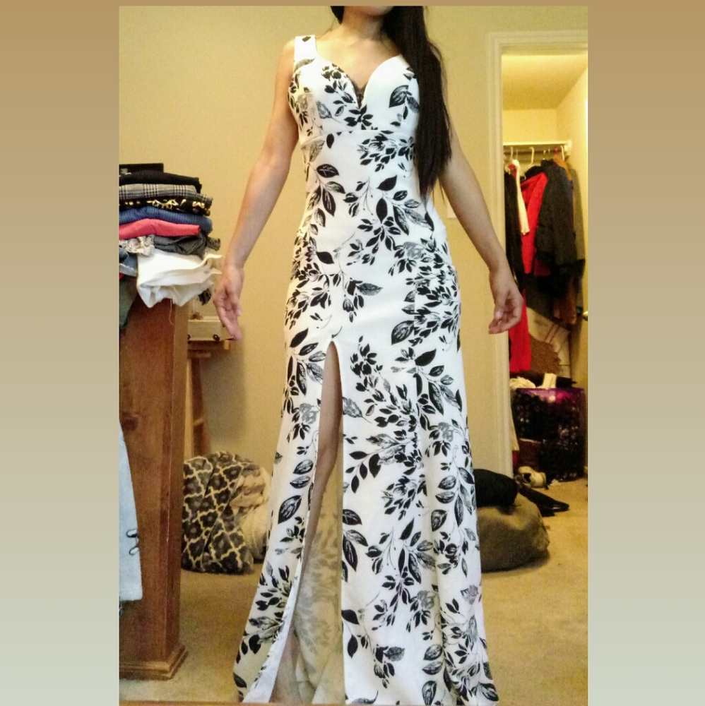 Maxi dress